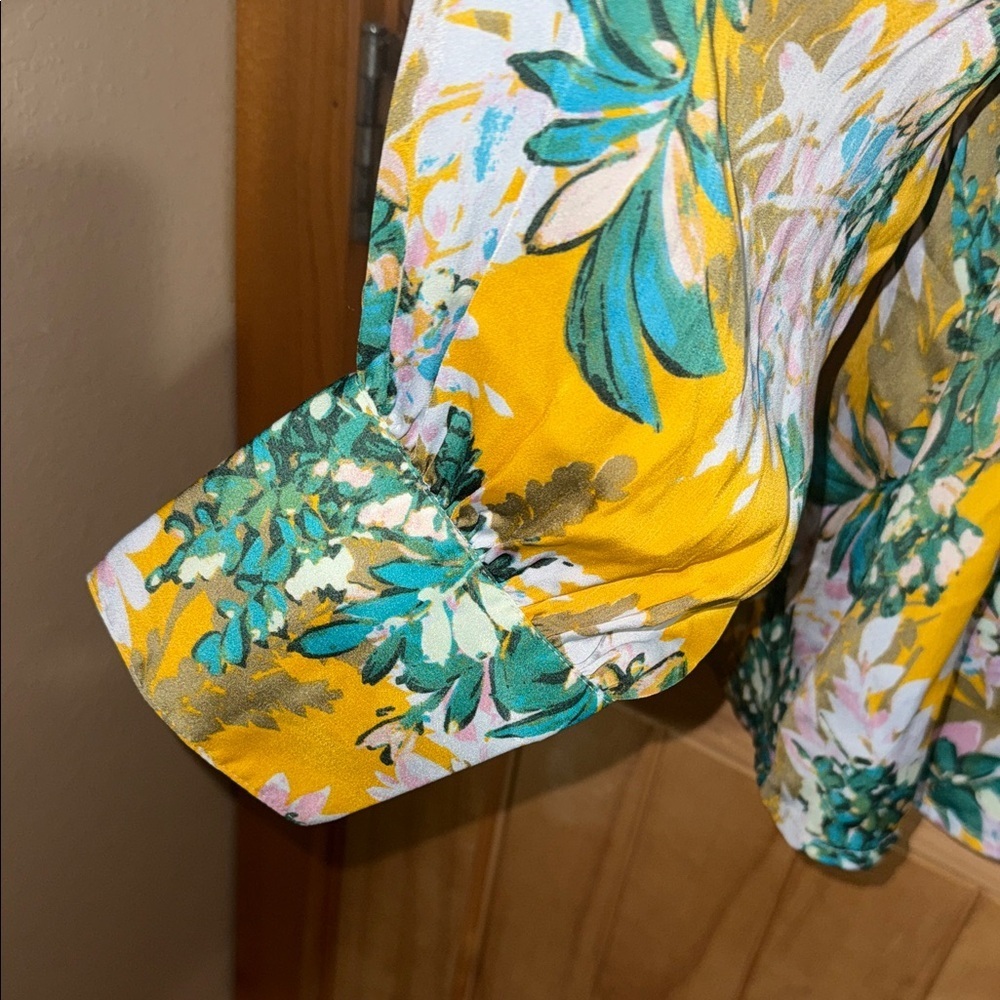 Jessica Simpson Multicolor Floral Blouse - Picture 5 of 6